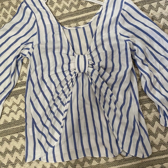 Anthropology DREW top! - Picture 6 of 7